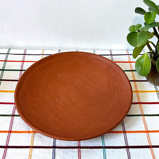 Barro Rojo Large Round Plate